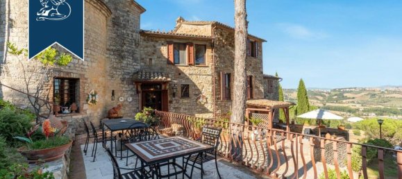 8 bedrooms Hotel in Todi, Italy No. 320312 11