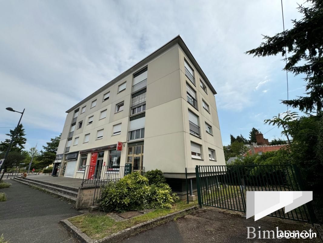 1 غرف نوم شقة في Saint-Jean-de-Braye, France رقم 221238