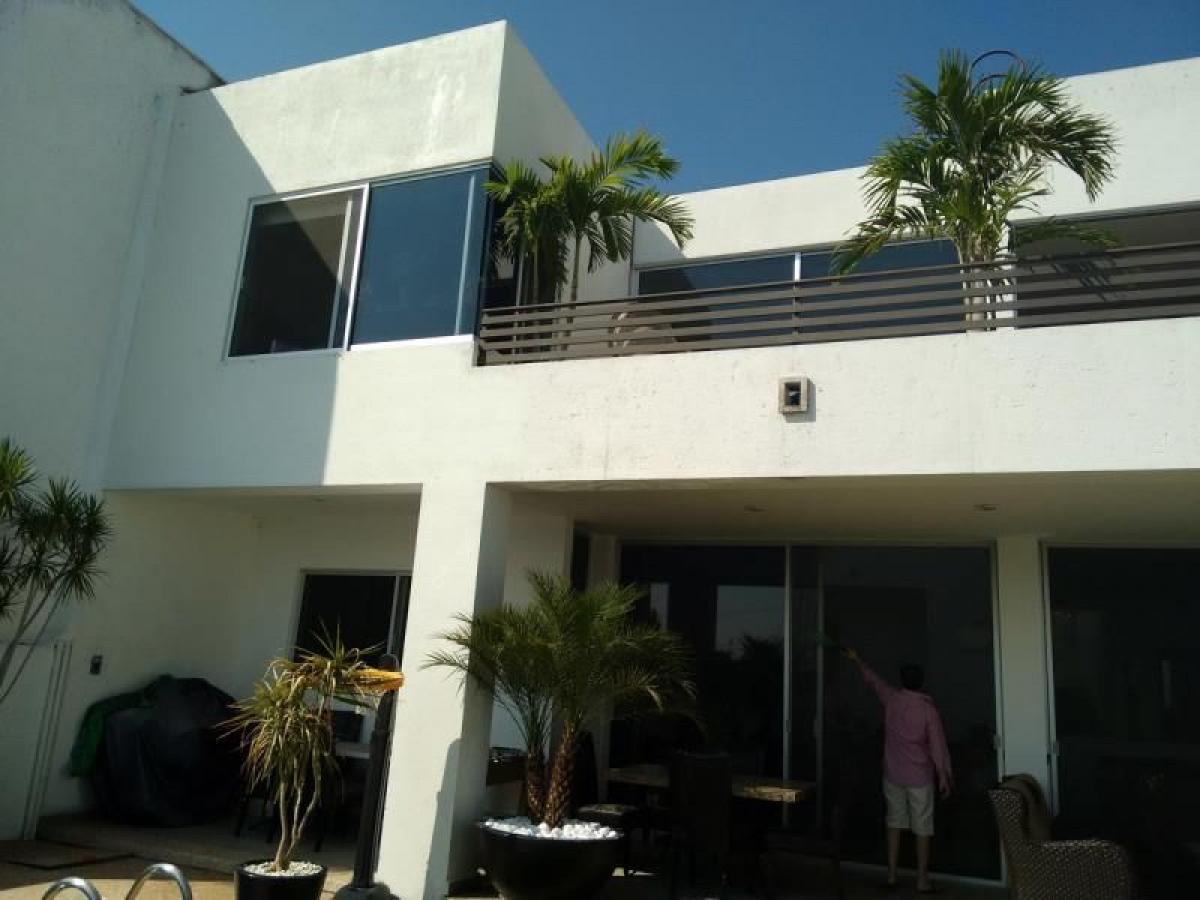 3 bedrooms House in Temixco, Mexico No. 172775