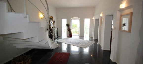 10 bedrooms House in Ragusa, Italy No. 360799 2