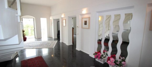 10 bedrooms House in Ragusa, Italy No. 360799 3