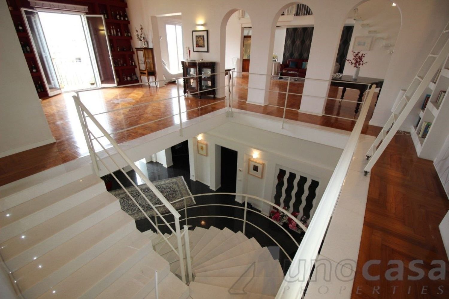 10 bedrooms House in Ragusa, Italy No. 360799