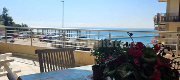 Apartamento T2 em Genoa, Italy N.º 177761 21