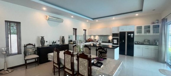 4 bedrooms Villa in Cha-am, Thailand No. 25515 5