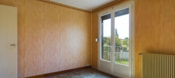 4 bedrooms House in Conflans-sur-Seine, France No. 250407 9