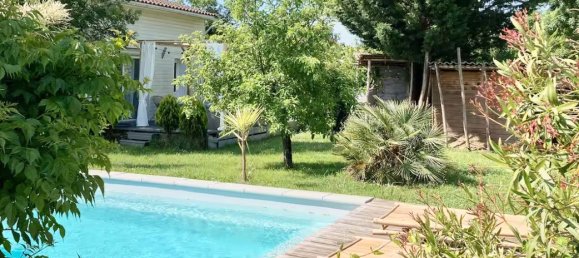 4 bedrooms House in Gironde, France No. 335439 10