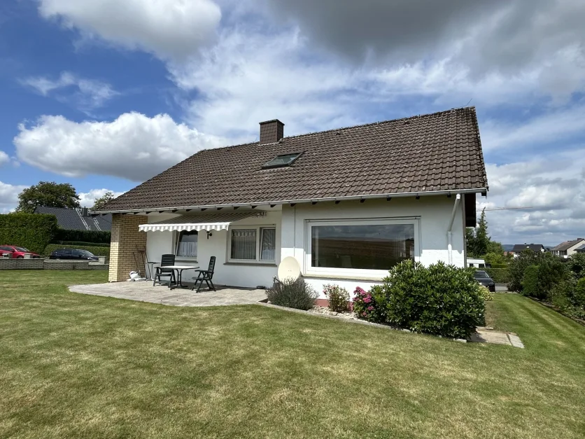 5 rooms Bungalow in Lippe, Germany No. 325307