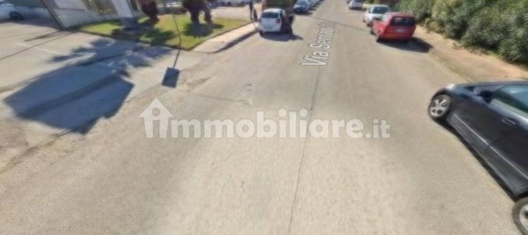 Склад с 5 комнатами в Эльмас, Италия № 306578 12