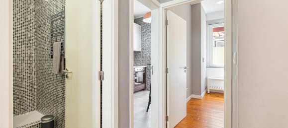 208m² Building in Lisbon, Portugal No. 121867 23