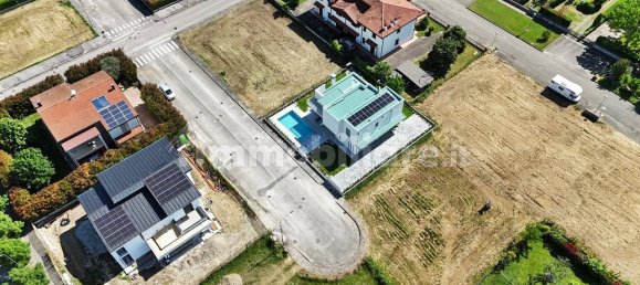 Terreno en Mordano, Italy 724 m² No. 105471 3