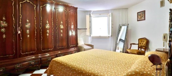 7 Schlafzimmer Villa in Acquaviva Picena, Italy, Nr. 263860 66