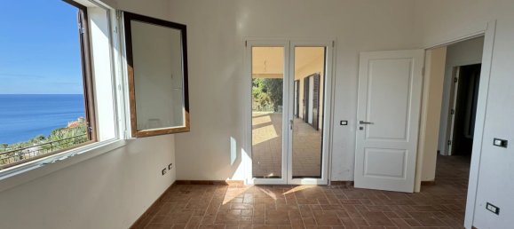 4 Schlafzimmer Wohnung in Bagheria, Italy, Nr. 46430 10