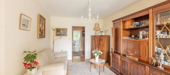 3 bedrooms Apartment in Versailles, France No. 174901 4