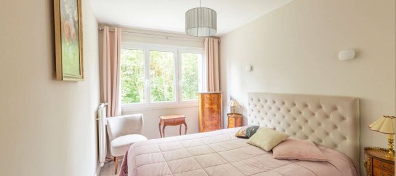 3 bedrooms Apartment in Versailles, France No. 174901 9