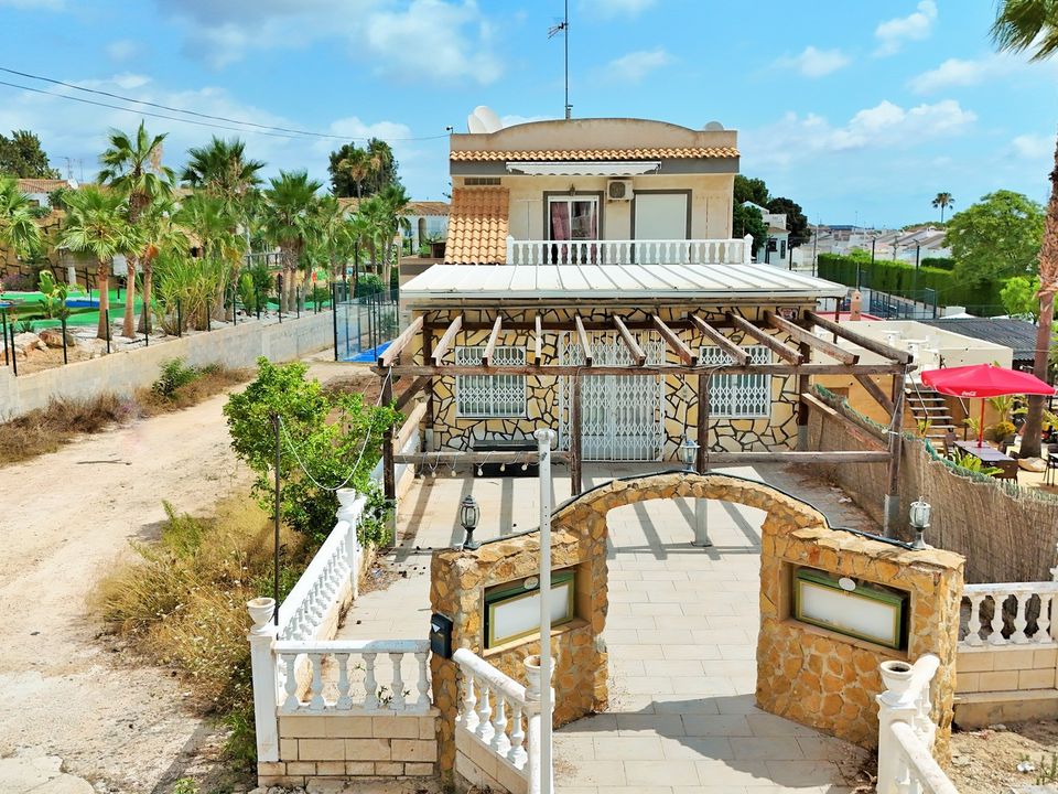 3 chambres Propriété commerciale à Alicante, Spain No. 184622