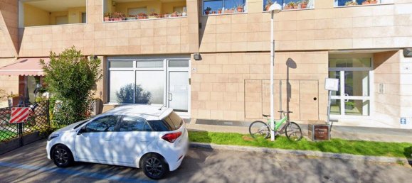 1 room Commercial property in Bologna, Italy No. 227277 9