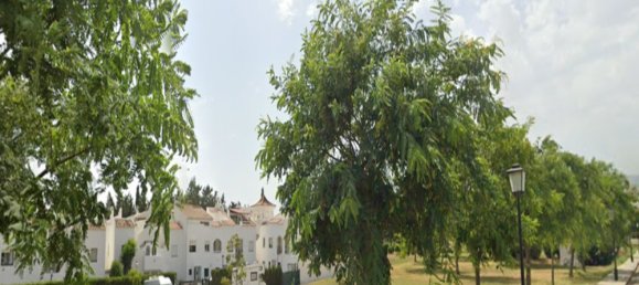 4 bedrooms Townhouse in Estepona, Spain No. 144851 16