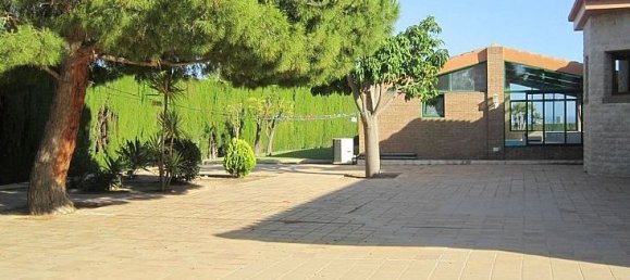 5 bedrooms Villa in Calpe, Spain No. 4415 29