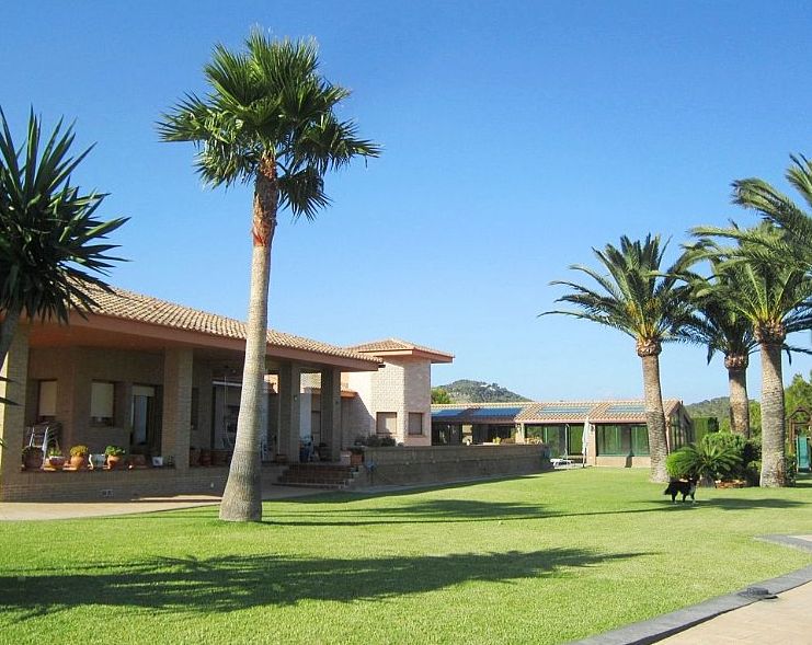 5 bedrooms Villa in Calpe, Spain No. 4415