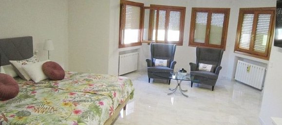 5 bedrooms Villa in Calpe, Spain No. 4415 28