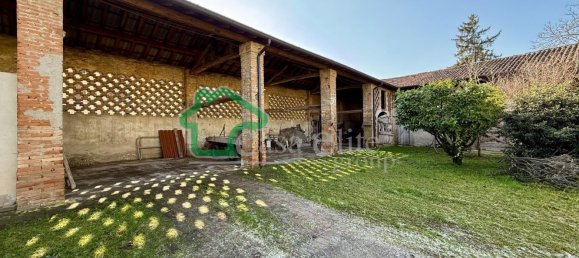 Вилла с 5 комнатами в Крема, Италия № 199668 2