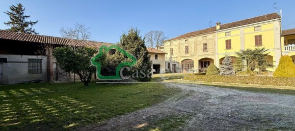 Вилла с 5 комнатами в Крема, Италия № 199668 33