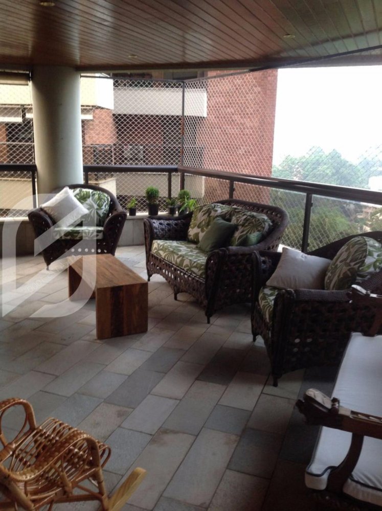 Apartamento de 4 dormitorios en Sao Paulo, Brazil No. 567913