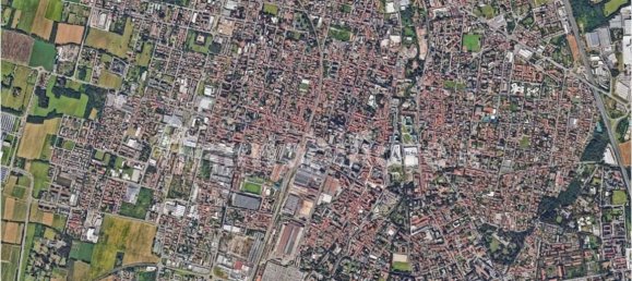 Propiedad comercial de 1 habitación en Legnano, Italy No. 260084 10