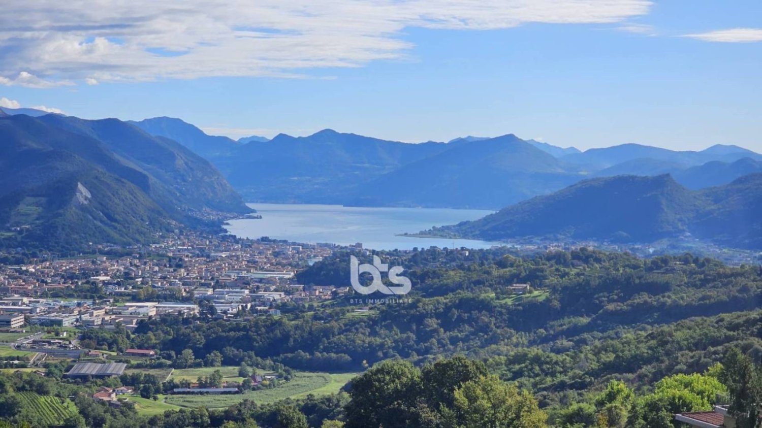 Apartamento de 2 dormitorios en Gandosso, Italy No. 76072