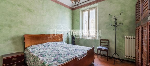 5 bedrooms Apartment in Vignola, Italy No. 327431 9