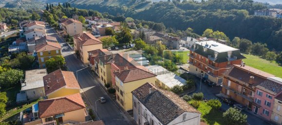 13-salle Maison à Montefiore dell'Aso, Italy No. 176904 3