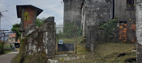 3 bedrooms House in Macieira de Cambra, Portugal No. 46606 4