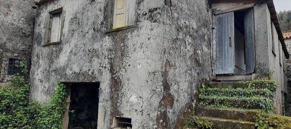 3 bedrooms House in Macieira de Cambra, Portugal No. 46606 2