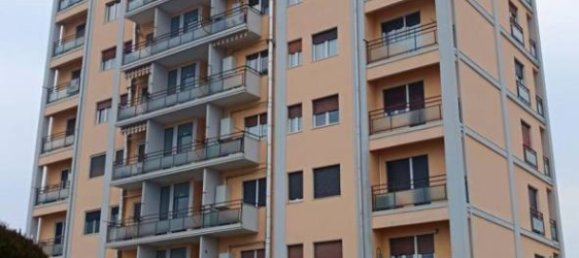 4 chambres Appartement à Oggiona con Santo Stefano, Italy No. 283491 3