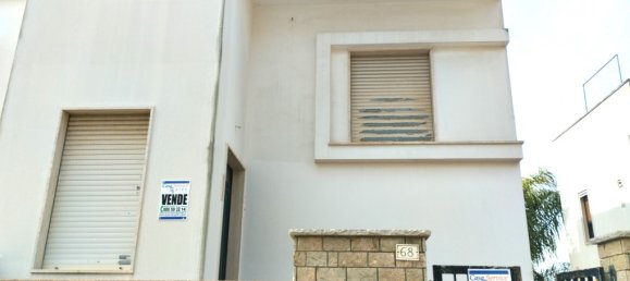 Casa de 2 dormitorios en Matino, Italy No. 156899 10