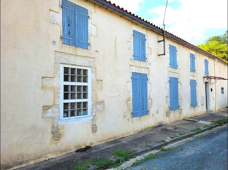 Casa T5 em Charente-Maritime, France N.º 347564