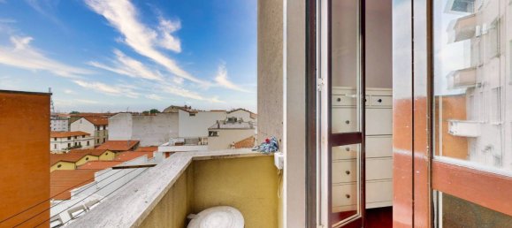 2 bedrooms Apartment in Milan, Italy No. 288130 27