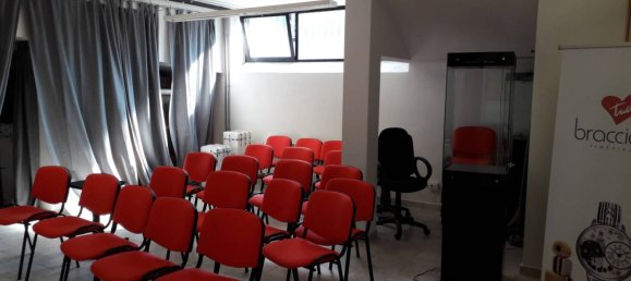 6 rooms Office in Agrate Brianza, Italy No. 211442 13