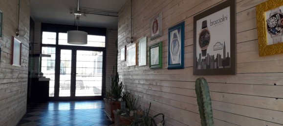 6 rooms Office in Agrate Brianza, Italy No. 211442 3