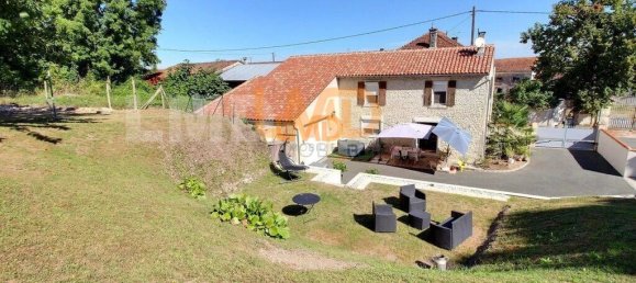 3 bedrooms Townhouse in Charente-Maritime, France No. 332543 3