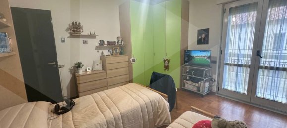 4غرفة شقة في Trentola Ducenta, Italy رقم 25316 25