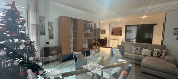 4غرفة شقة في Trentola Ducenta, Italy رقم 25316 3