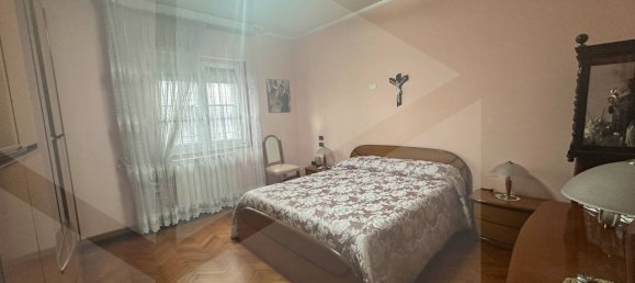 4غرفة شقة في Trentola Ducenta, Italy رقم 25316 18