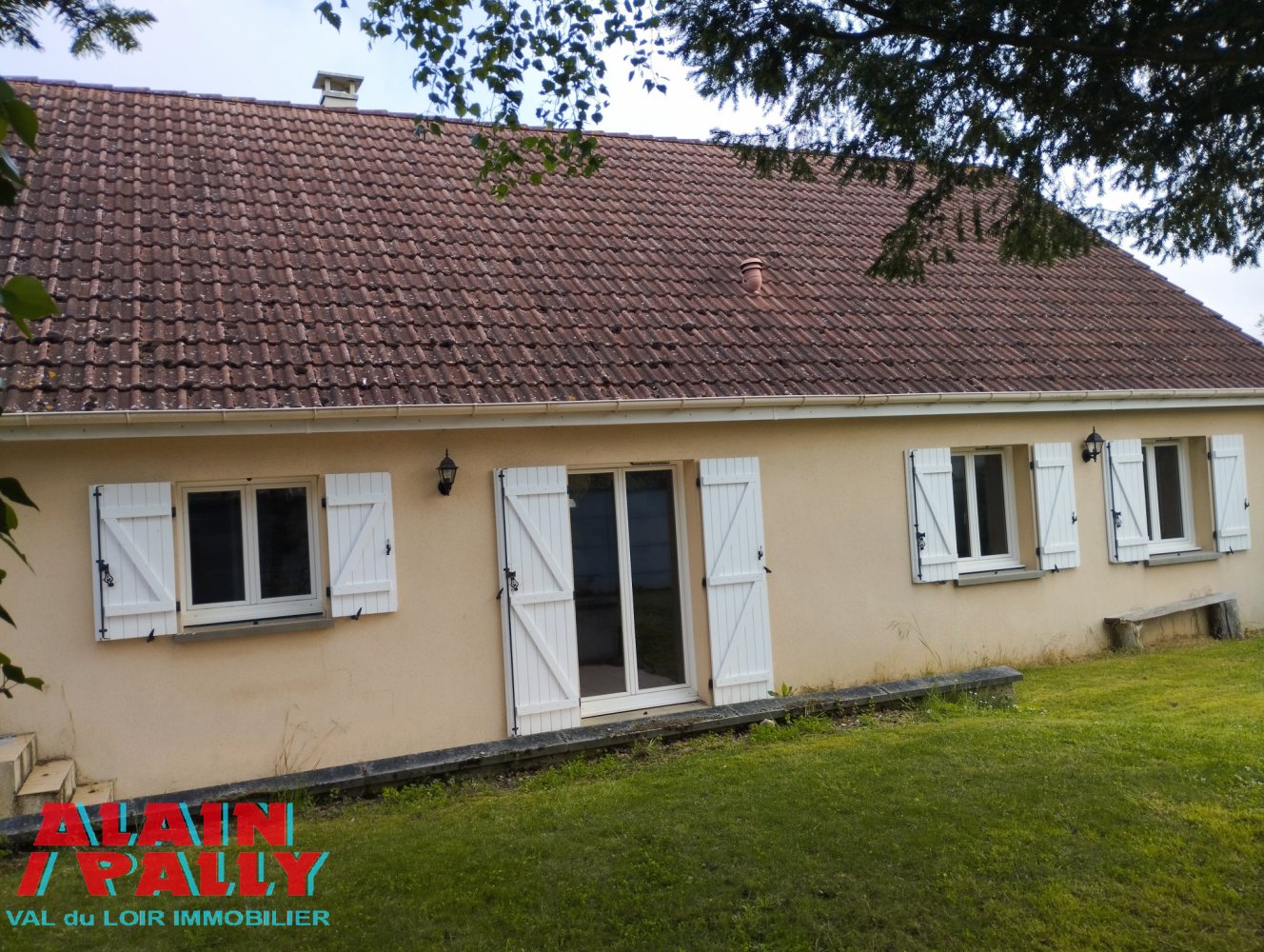 Дом с 3 спальнями в Эр и Луар, Франция № 86399