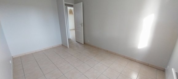 Дом с 3 спальнями в Эр и Луар, Франция № 86399 3