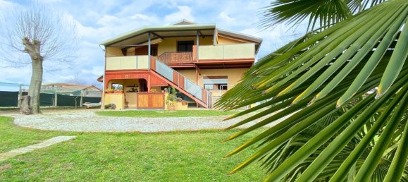 Вилла с 3 комнатами в Муссоленте, Италия № 9119 2