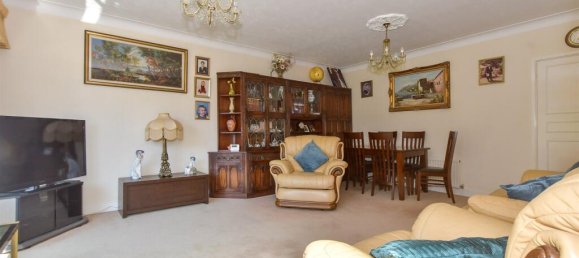 2 bedrooms Bungalow in Essex, United Kingdom No. 4089 2