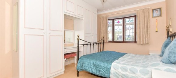 2 bedrooms Bungalow in Essex, United Kingdom No. 4089 17