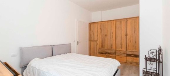 2 rooms Apartment in Turin, Italy No. 148053 8