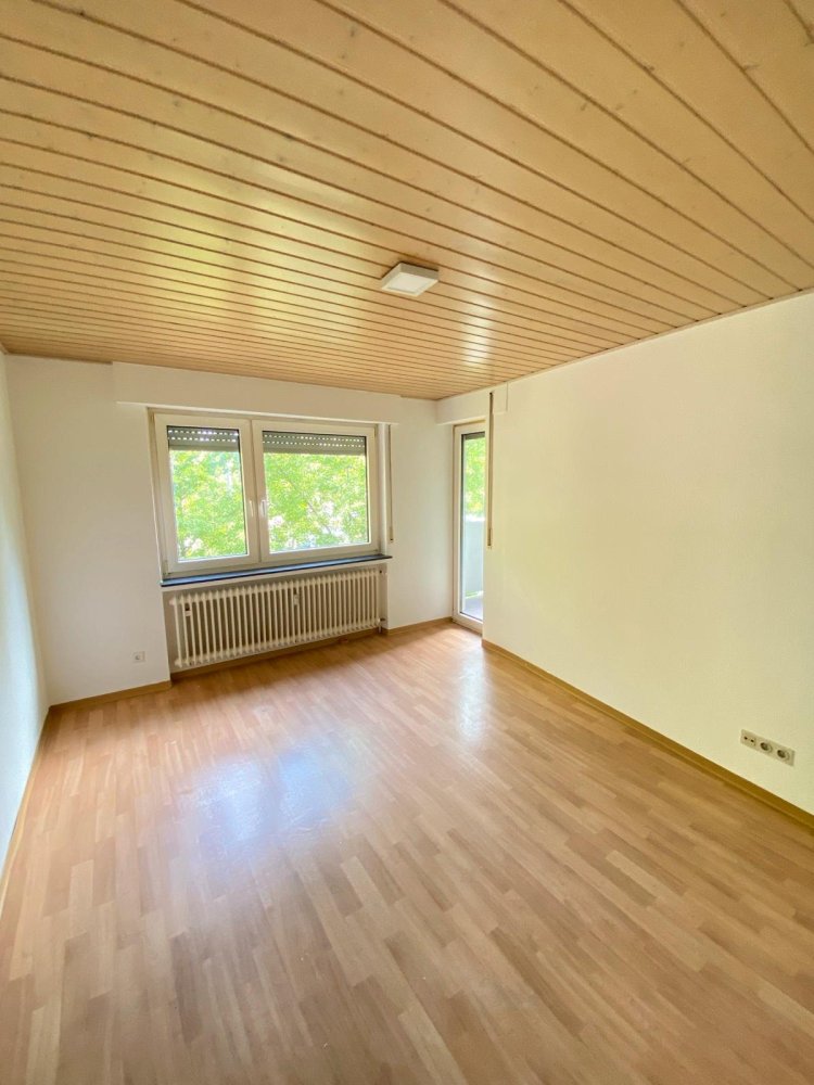 1 غرف نوم شقة في Esslingen, Germany رقم 326047